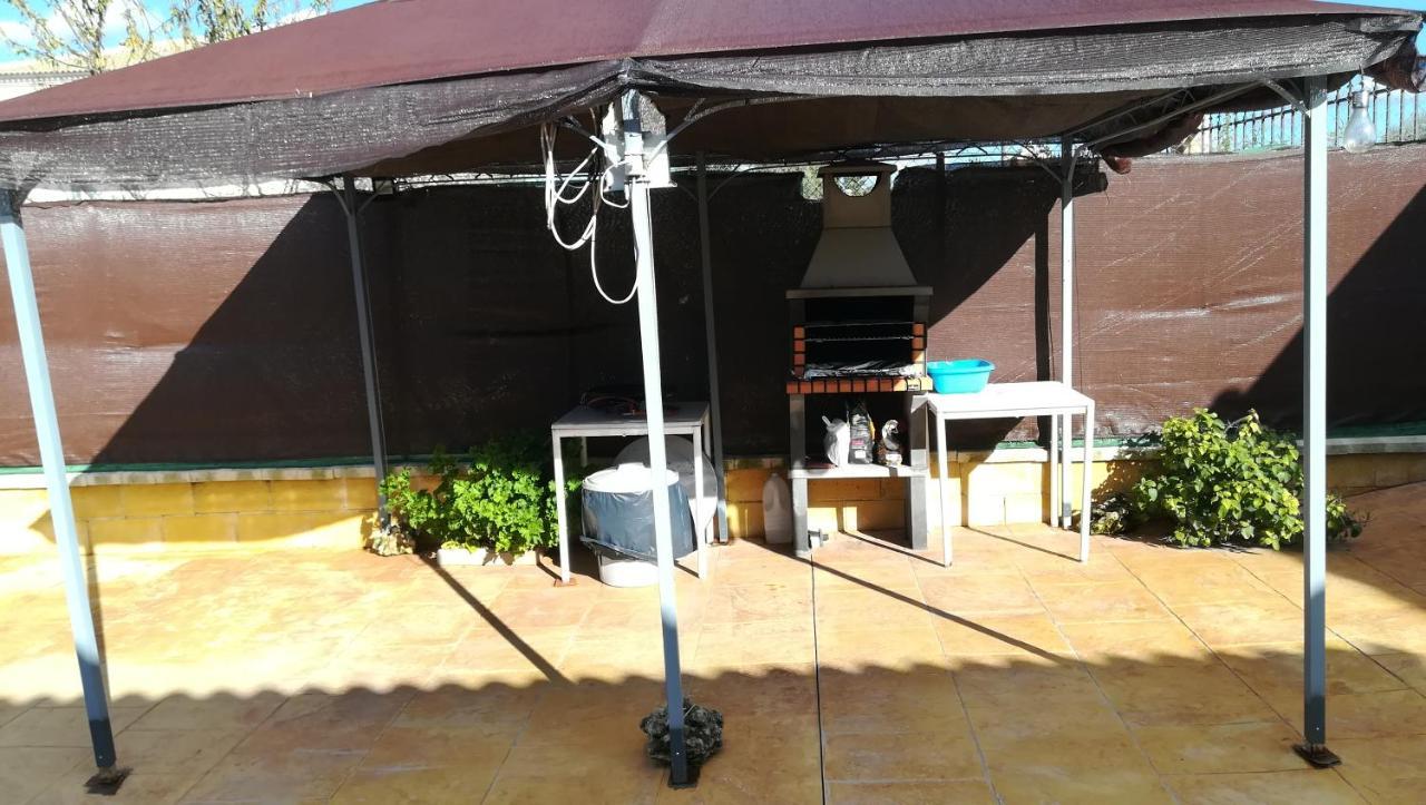 Conjunto Rural Andrea Guest House Moriles Exterior foto
