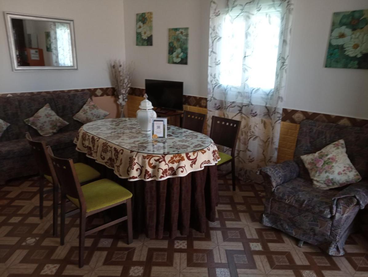 Conjunto Rural Andrea Guest House Moriles Exterior foto